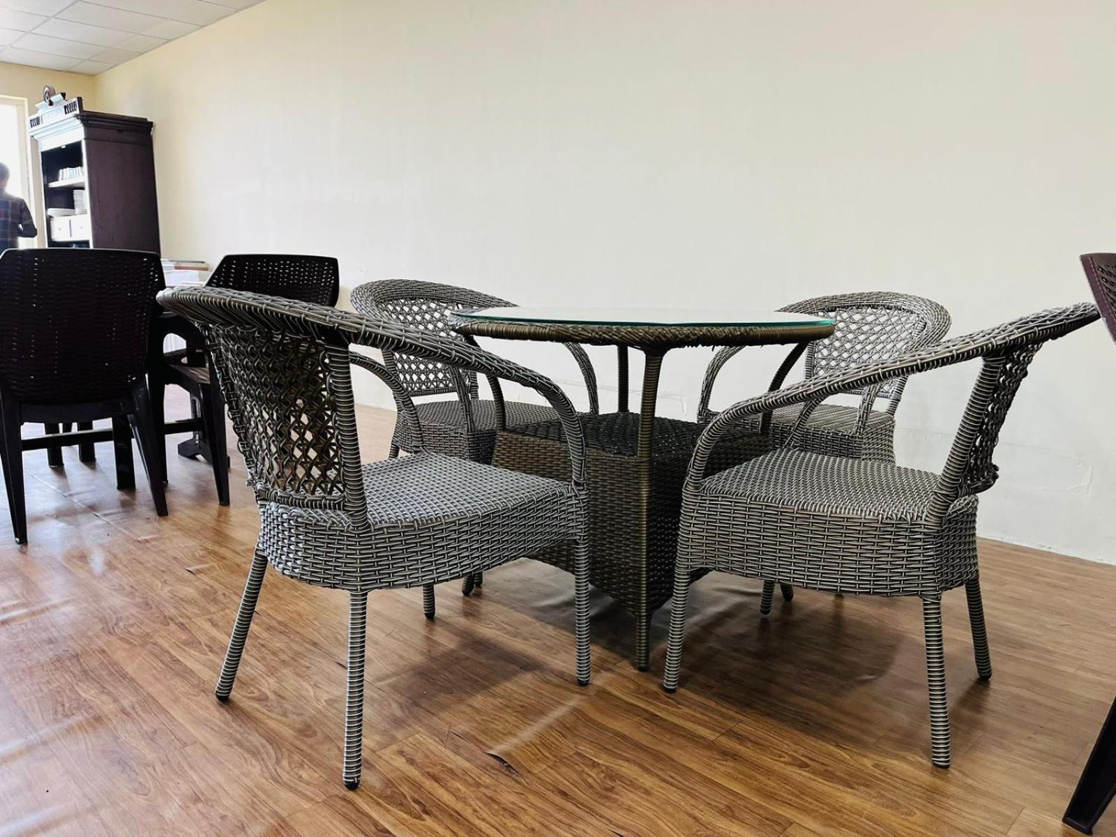 The Ashoka Inn 300Mts Walkable From Mall Road 심라 외부 사진